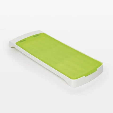 No-Spill Ice Stick Tray