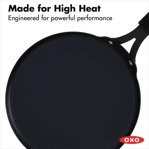 Obsidian Carbon Steel 10-Inch Crêpe Pan with Silicone Sleeve