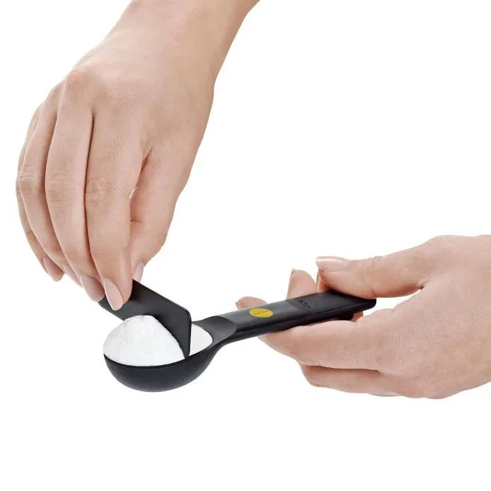 7 Piece Plastic Measuring Spoons - Black