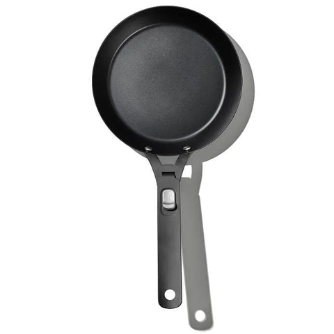 Carbon Steel With Removable Handle 8in Pan