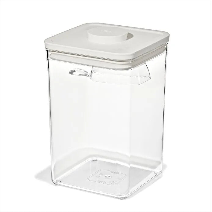 OXO Pet POP Container with Scoop — Big Square Medium — 4.4 Qt/4.2 L